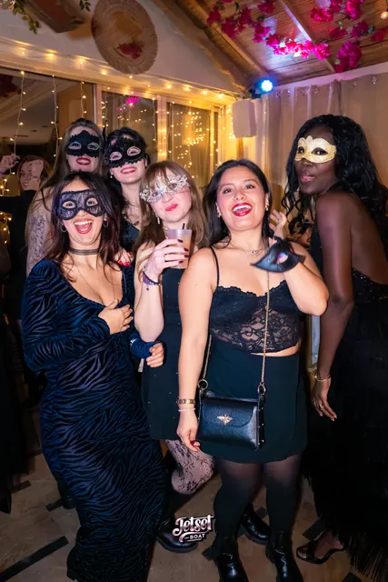 Jet Set Boat — Bal masqué — photographie 1 par Sparklic