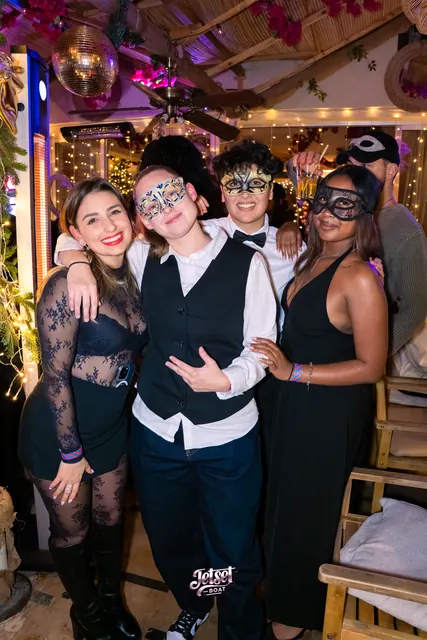 Jet Set Boat — Bal masqué — photographie 2 par Sparklic
