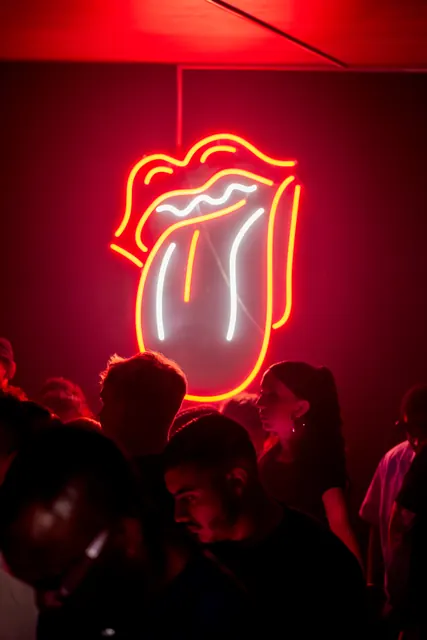 Lacrim — Showcase au Naya Club — photographie 8