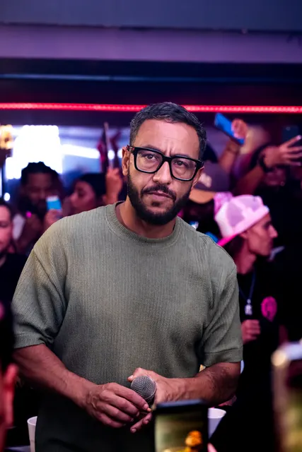 Lacrim — Showcase au Naya Club — photographie 11