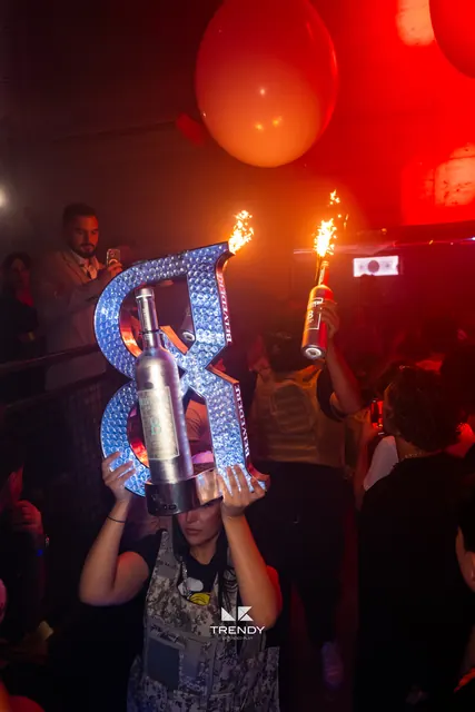Trendy Club — Soirée anniversaire — photographie 1